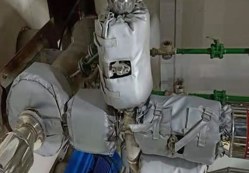 高溫管道<a href=http://www.hztom.com/e/tags/?tagname=%E4%BF%9D%E6%B8%A9%E9%9A%94%E7%83%AD target=_blank class=infotextkey>保溫隔熱</a>衣