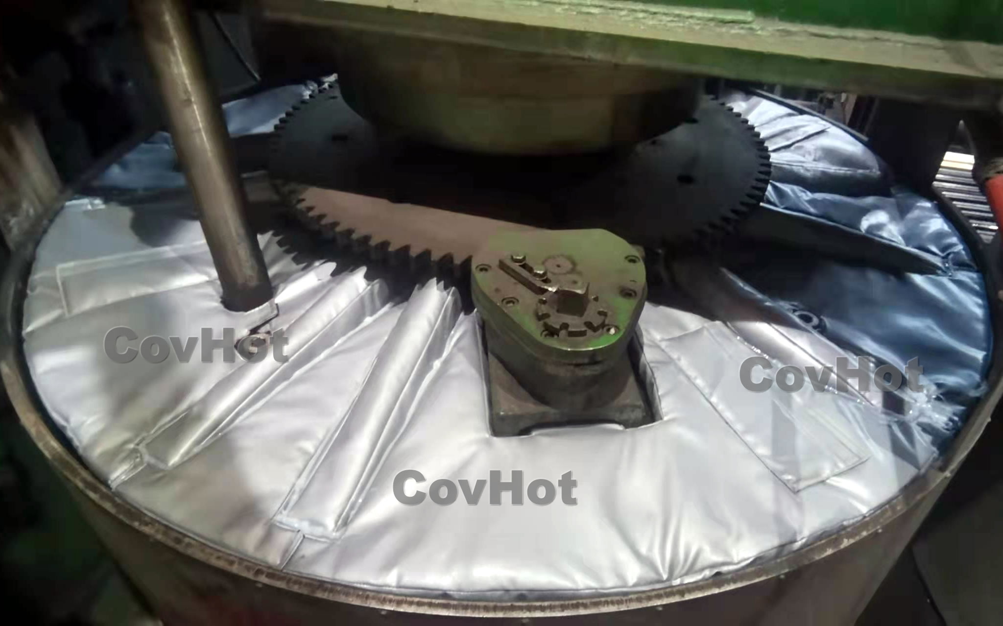 <a href=http://www.hztom.com/e/tags/?tagname=%E7%A1%AB%E5%8C%96%E6%9C%BA%E4%BF%9D%E6%B8%A9 target=_blank class=infotextkey>硫化機保溫</a>罩,硫化機蓋頂保溫