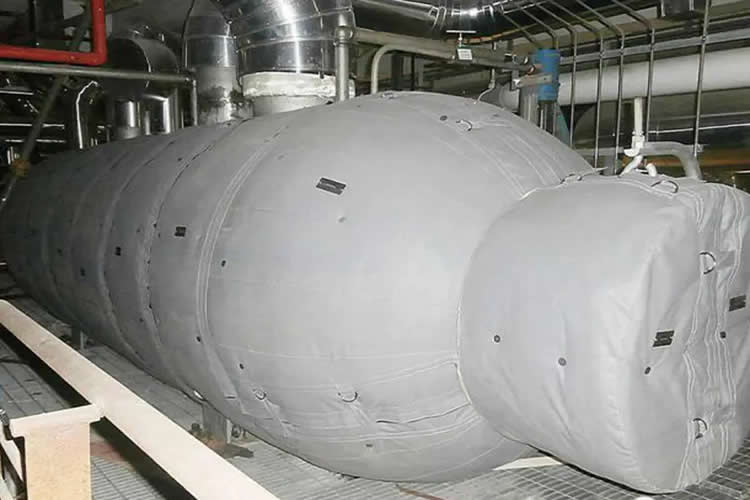 再沸器保溫,再沸器<a href=http://www.hztom.com/e/tags/?tagname=%E4%BF%9D%E6%B8%A9%E5%A5%97 target=_blank class=infotextkey>保溫套</a>,<a href=http://www.hztom.com/e/tags/?tagname=%E6%8D%A2%E7%83%AD%E5%99%A8%E4%BF%9D%E6%B8%A9 target=_blank class=infotextkey>換熱器保溫</a>