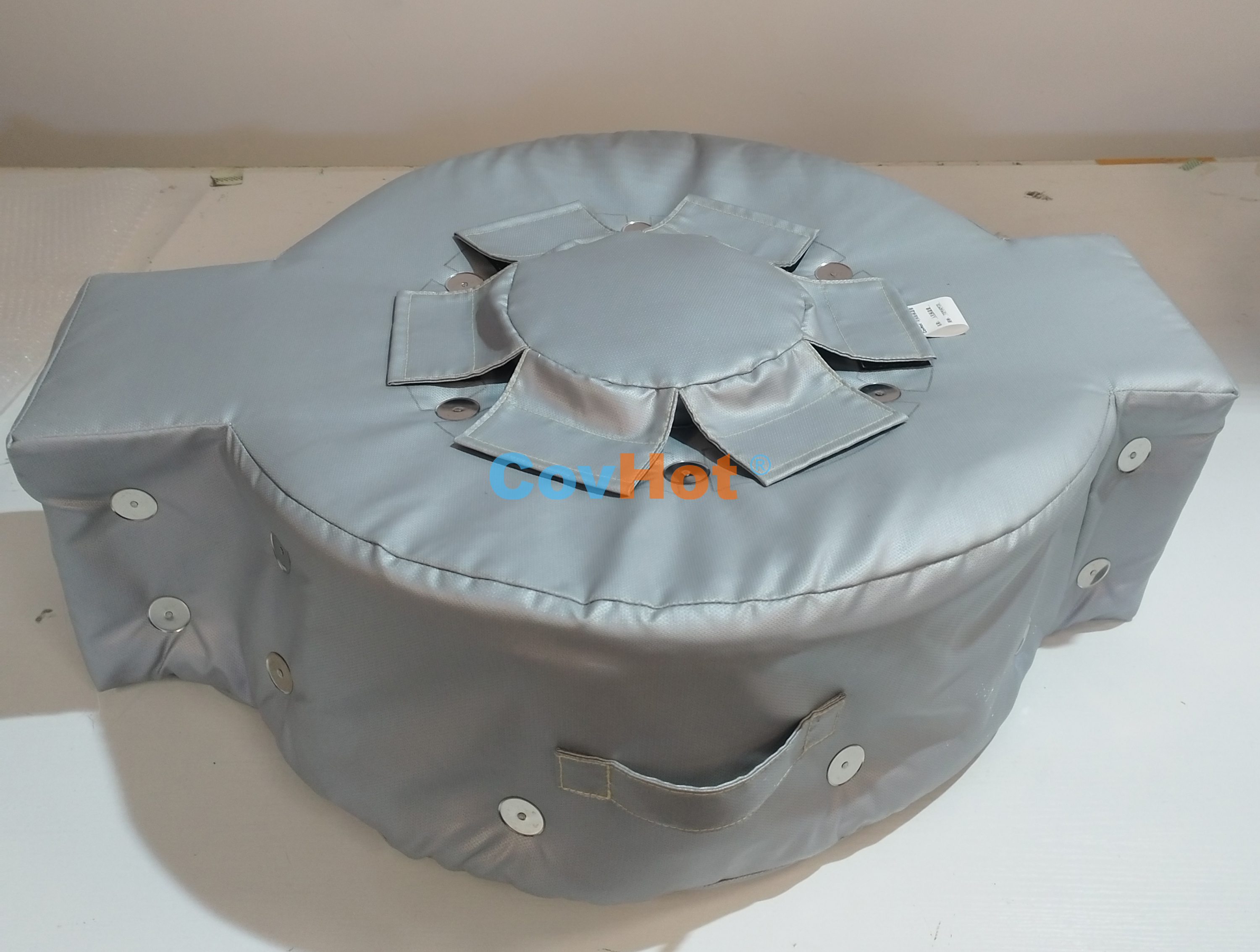 人孔<a href=http://www.hztom.com/e/tags/?tagname=%E4%BF%9D%E6%B8%A9%E9%9A%94%E7%83%AD target=_blank class=infotextkey>保溫隔熱</a>,可拆卸工業<a href=http://www.hztom.com/e/tags/?tagname=%E8%AE%BE%E5%A4%87%E4%BF%9D%E6%B8%A9 target=_blank class=infotextkey>設備保溫</a>套